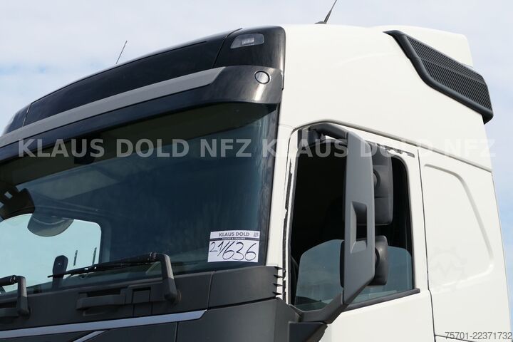 Xe tải hoán đổi thùng VOLVO FH 420 6x2 BDF Lift-/Lenkachse LBW Euro 6