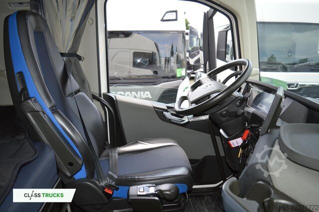 стандартен влекач VOLVO FH 500 Globetrotter XL Varios