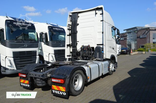 стандартен влекач VOLVO FH 500 Globetrotter XL Varios