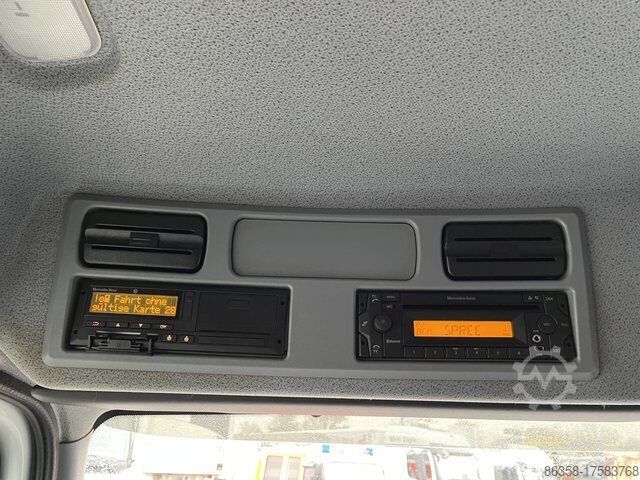 Skåpbil MERCEDES-BENZ Atego 821 L Koffer/LBW Klima Navi Kamera 2x AHK