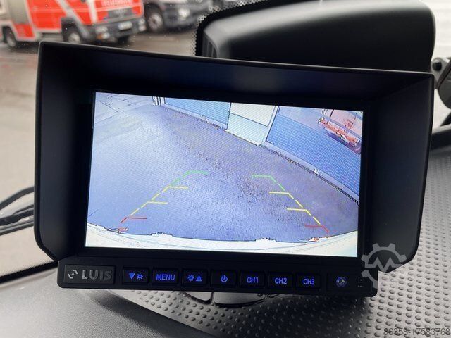 Skåpbil MERCEDES-BENZ Atego 821 L Koffer/LBW Klima Navi Kamera 2x AHK