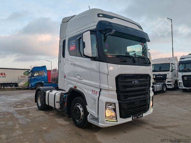 Standardni vlačilec FORD F-MAX 500