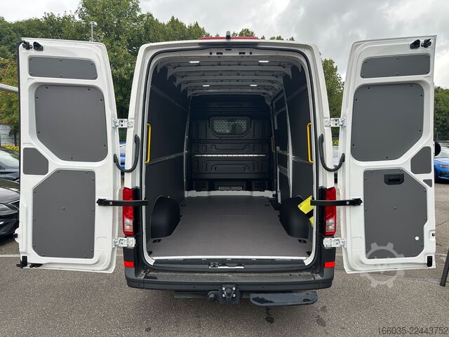 Korotettu pakettiauto VW Crafter Kombi Kasten 35 L3H3 AHK LED Boden SVK