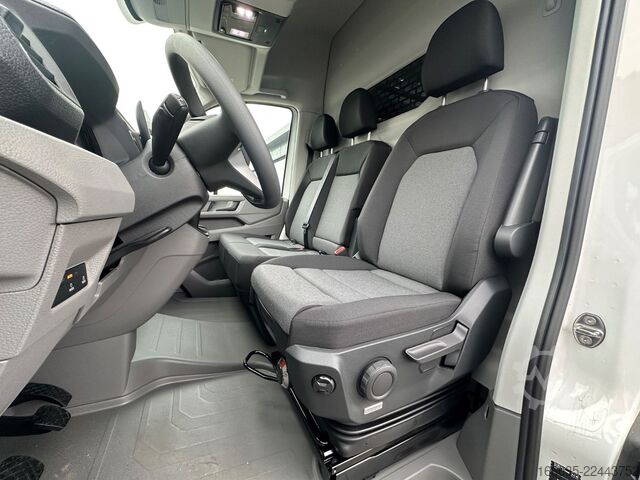 Korotettu pakettiauto VW Crafter Kombi Kasten 35 L3H3 AHK LED Boden SVK