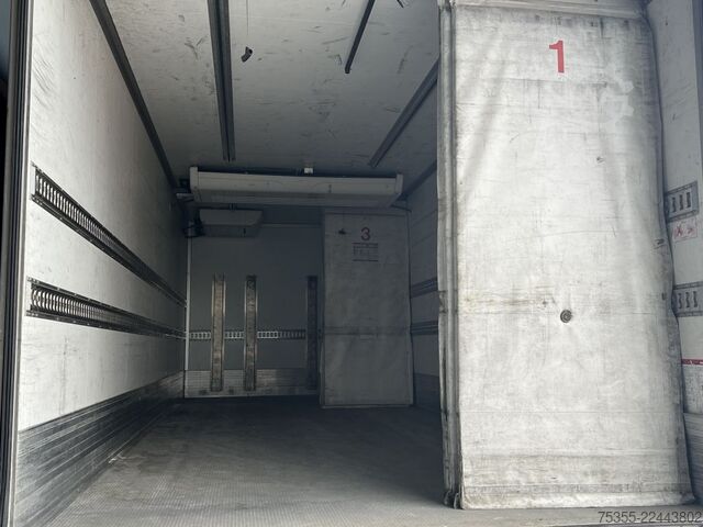 Refrigerated truck MAN TGX 26.440 Klima Lenkachse 7,35m MitsubishiTU100