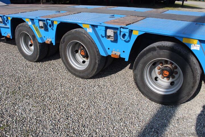 Diepladeroplegger voor het vervoer van bouwmachines komodo carrellone ribassato verricello usato