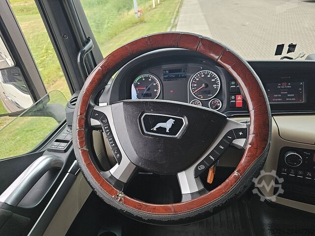 Standard-SZM MAN 18.460 TGX