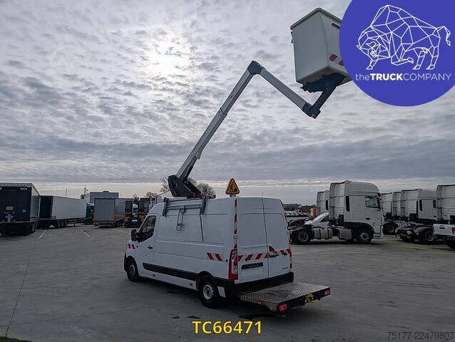 Hebebühne Renault Master 145.35 nacelle