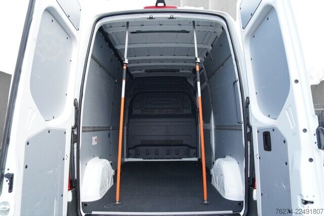 Korotettu pakettiauto Mercedes-Benz eSprinter 312 Kasten Hochdach Standard Klima