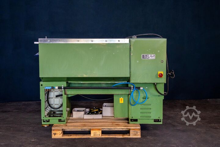 Strungul central și strungul axului NARDINI S175E