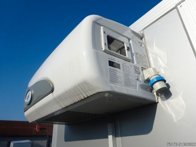 Reefer trailer UNSINN FZ-TECHNIK 1,3 to 1-Achs Getränke-Kühlkofferanhänger Typ C6