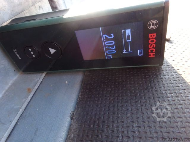 Приколица за транспорт на автомобили STEMA Carrier XL SHA .2 4070 mm Lang 100KMH