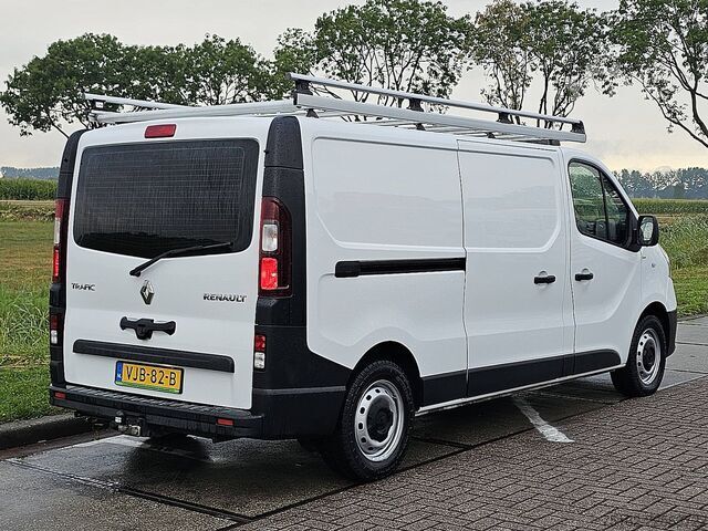 High-roof van RENAULT TRAFIC 2.0 DCI 120 COMFORT L2H1
