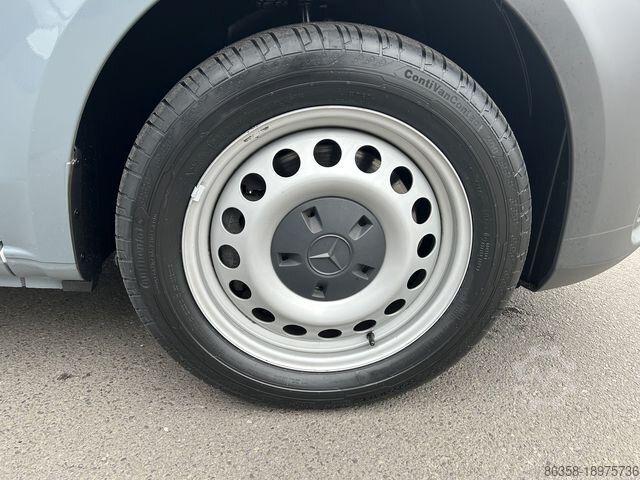 Kylskåpsbil MERCEDES-BENZ Vito 116 CDI Frischdienst L 2 Kühlkammern Klima