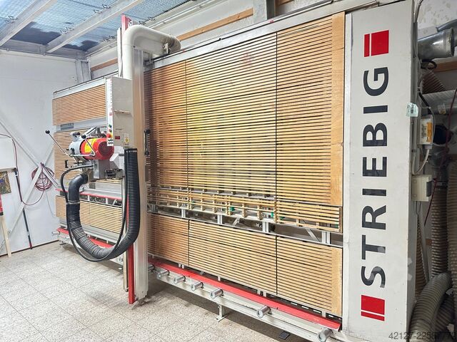 Pionowa pilarka panelowa Striebig Standard III TRK 5220