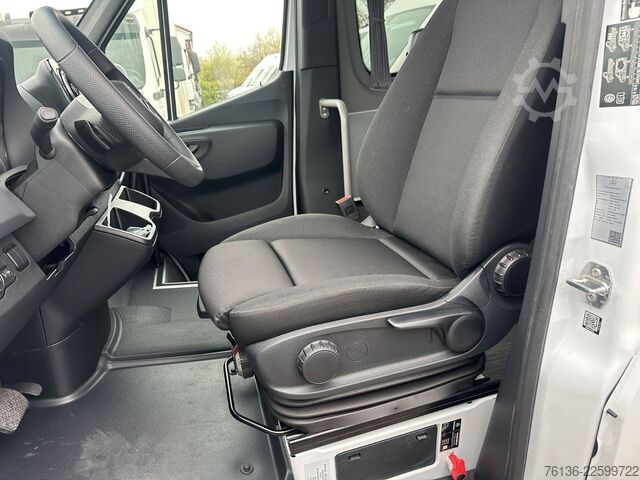 Minibus MERCEDES-BENZ Sprinter 517 21+3 Klima Standheizung Ahk Automat