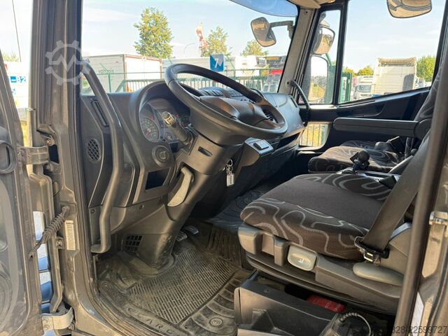Vrachtwagen met bakwagen IVECO Eurocargo 80E18  EEV / NUR 195518 KM