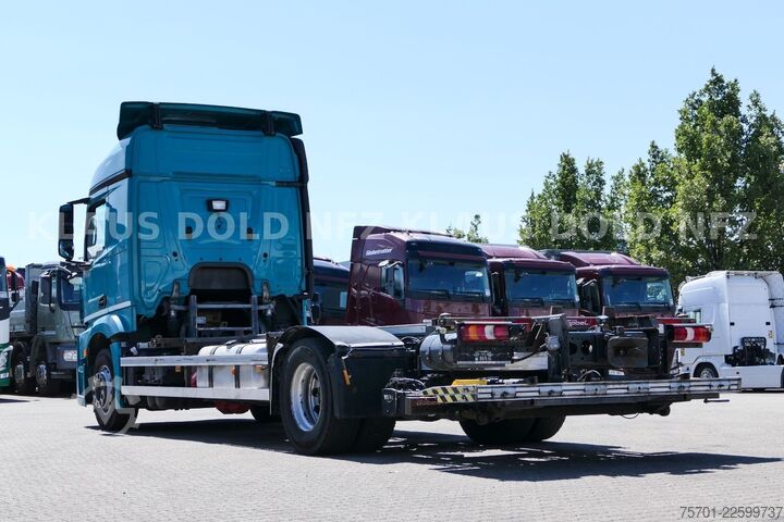 Вантажівка зі змінною надбудовою MERCEDES-BENZ Actros 1840 BDF 2-Tanks LBW Euro 6