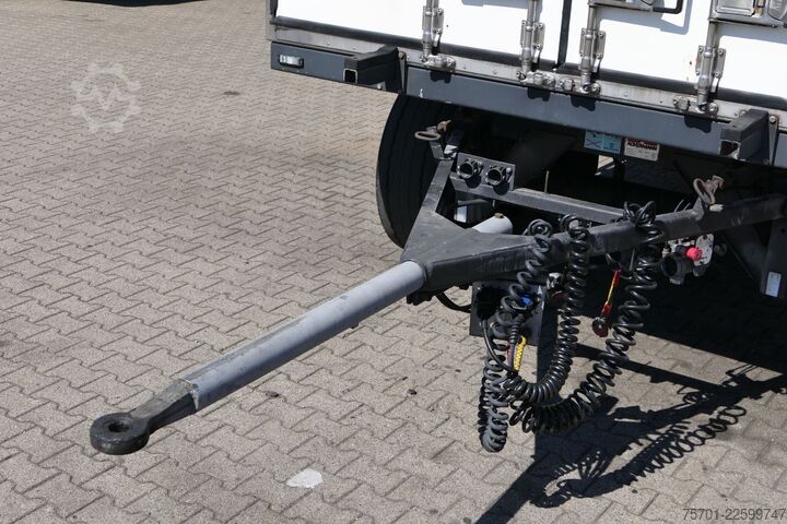 箱式挂车 ACKERMANN-FRUEHAUF A 18 Koffer 43m³ Durchladesystem