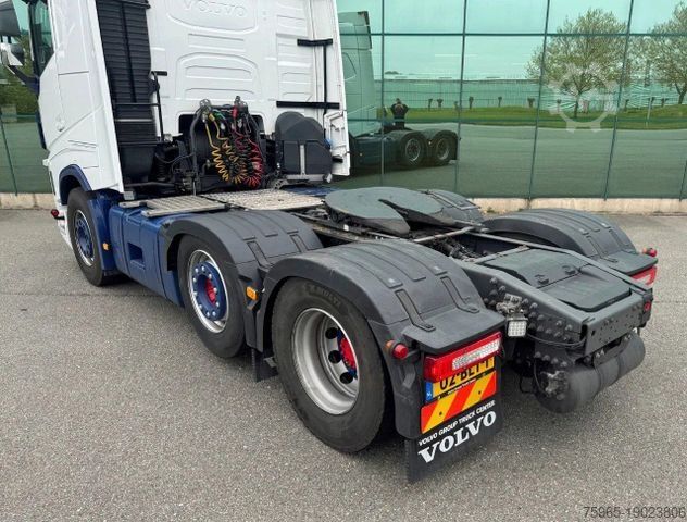 Standard SZM VOLVO FH GLOBETROTTER 6X2 701.000 KM SUPER CONDITION N