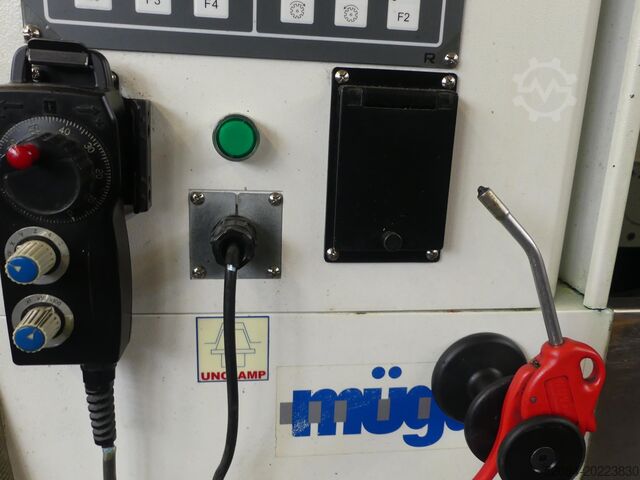 MÜGA RMV250 5-axis machining center MÜGA RMV 250