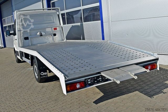Autószállító furgon VOLKSWAGEN Crafter 177 PS Klima  VOLL- ALU PLATEAU