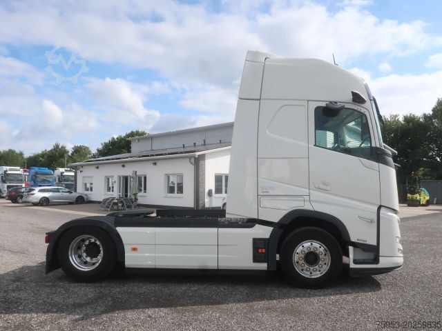 Стандартен влекач Volvo FH 500 Aero TC Leder Alu LED I-Park Cool Retarder