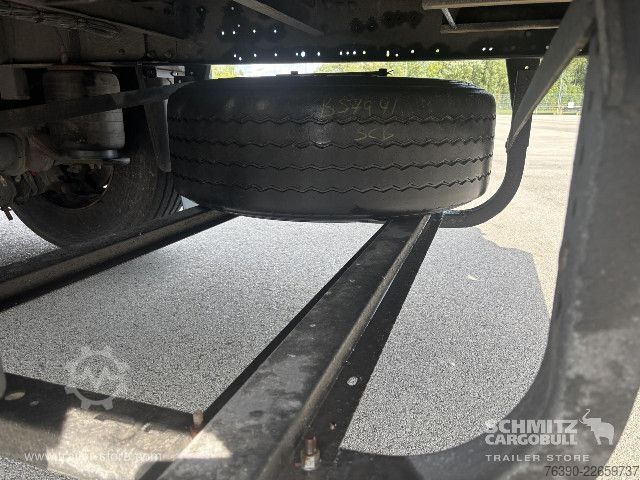 Semirremolque frigorífico Schmitz Cargobull Semitrailer Reefer Standard divu klāju