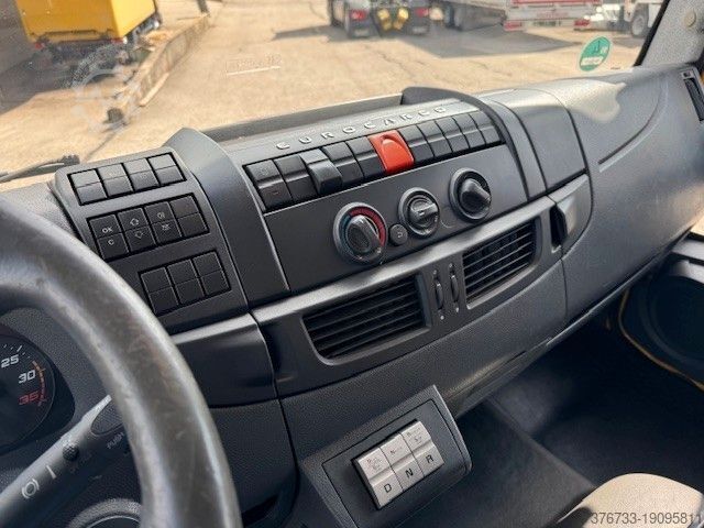 Furgão fechado IVECO ML75E16/P E6 RS 3690 Koffer LBW