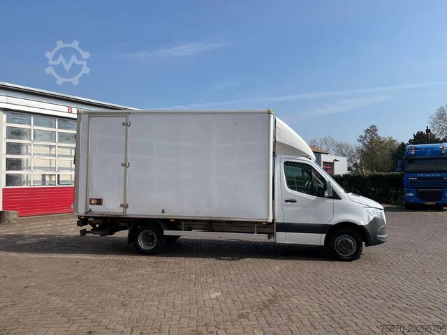 Valiză Mercedes-Benz Sprinter 516CDI