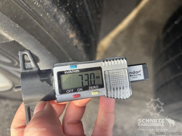 Отворена полуприколка со церада Schmitz Cargobull Semitrailer Curtainsider Standard