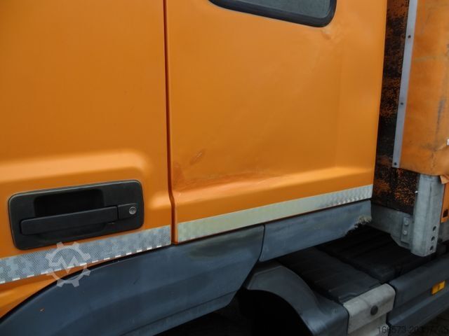 Camion plateau avec bâche MERCEDES-BENZ Atego 1530 LL originale KM