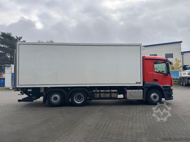 रेफ्रिजरेटेड ट्रक MERCEDES-BENZ 2540 LL 6x2/4 Heizung Klima LBW 2t AHK Bett