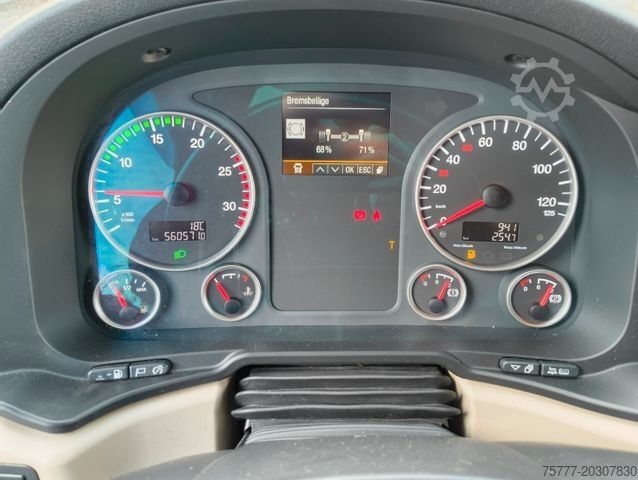 Volume tractor unit MAN TGX 18.510 XXL- INTARDER-2 Tanks-ACC-ParkingCool