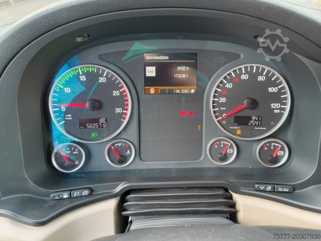Volume tractor unit MAN TGX 18.510 XXL- INTARDER-2 Tanks-ACC-ParkingCool