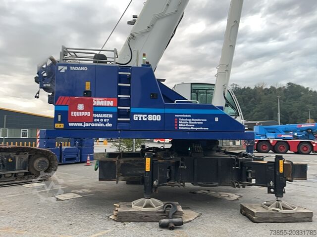 Guindaste de esteiras Tadano GTC-800 Mantis