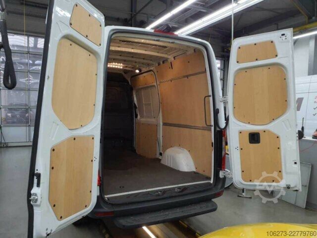 Furgoneta Mercedes-Benz Sprinter 317 CDI,L2H2,Automatik,Kamera,Navi