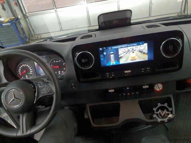 Furgoneta Mercedes-Benz Sprinter 317 CDI,L2H2,Automatik,Kamera,Navi