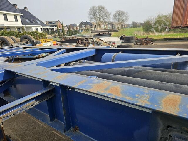 Containervervoer Van Hool 30 foot container chassis | tank container tran...