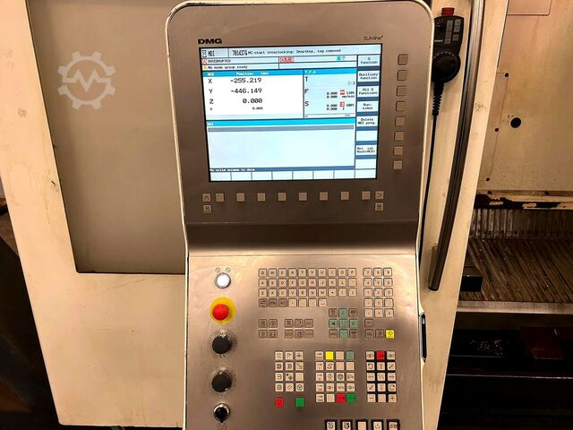 Vertikalni obradni centar DMG DMC 1035 V EcoLine