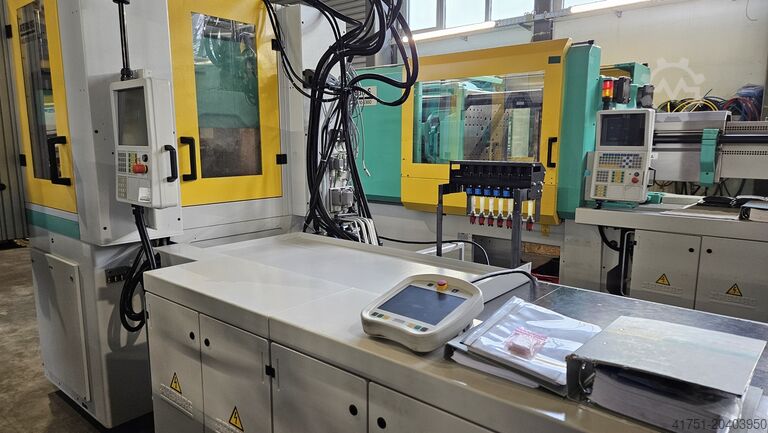 Vertikal formsprutningsmaskin Arburg Allrounder 1200 T 1000-170