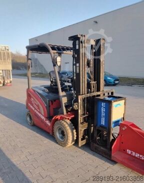 Forklift luar jalan Manitou ME 425 C 2,5 t Elektro