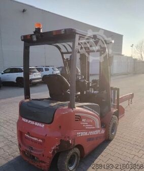 Forklift luar jalan Manitou ME 425 C 2,5 t Elektro