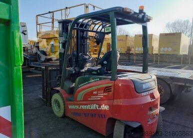 Μπροστινό περονοφόρο όχημα Manitou ME 430 3,0 t Elektro
