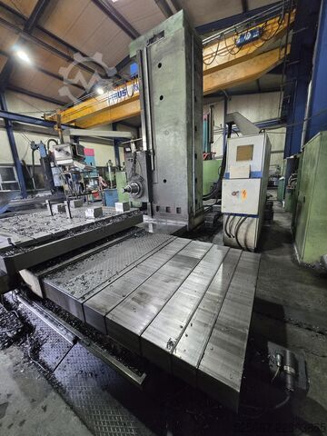 Máquina de perfuração de bancada CNC TOS VARNSDORF WHN (Q) 13 CNC