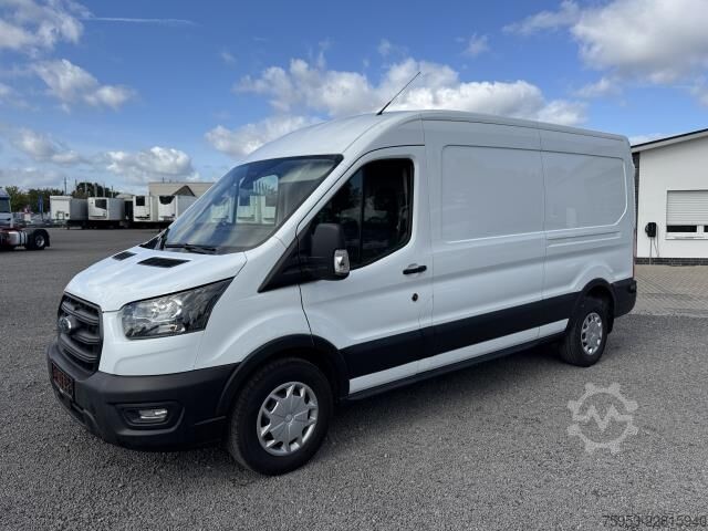 Furgoneta de caja alta Ford Transit FT 350 130 PS L3H2 Klima Rückfahrkamera
