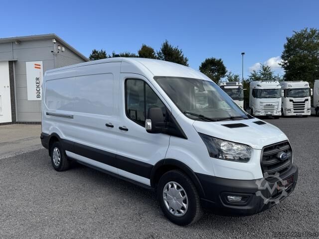 Furgoneta de caja alta Ford Transit FT 350 130 PS L3H2 Klima Rückfahrkamera