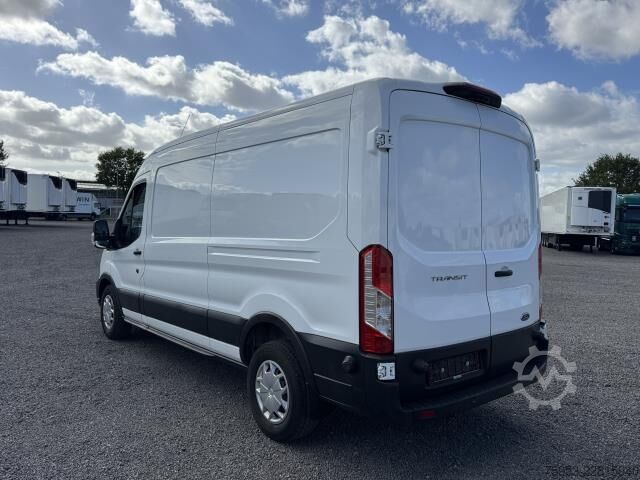 Furgoneta de caja alta Ford Transit FT 350 130 PS L3H2 Klima Rückfahrkamera