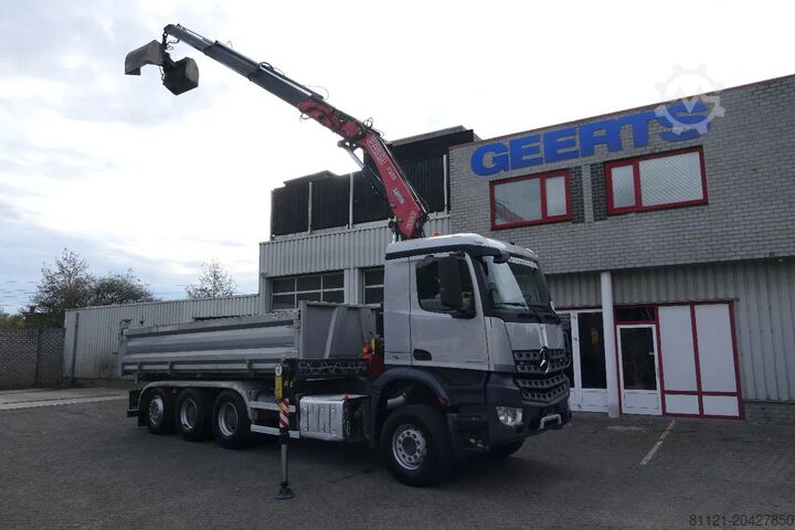 Tipper cu 3 fețe Mercedes-Benz Arocs 3643 | 8X4 Tridem | 3 Side Tipper | Fassi...
