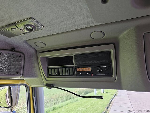 सूटकेस VOLVO FE 220.18